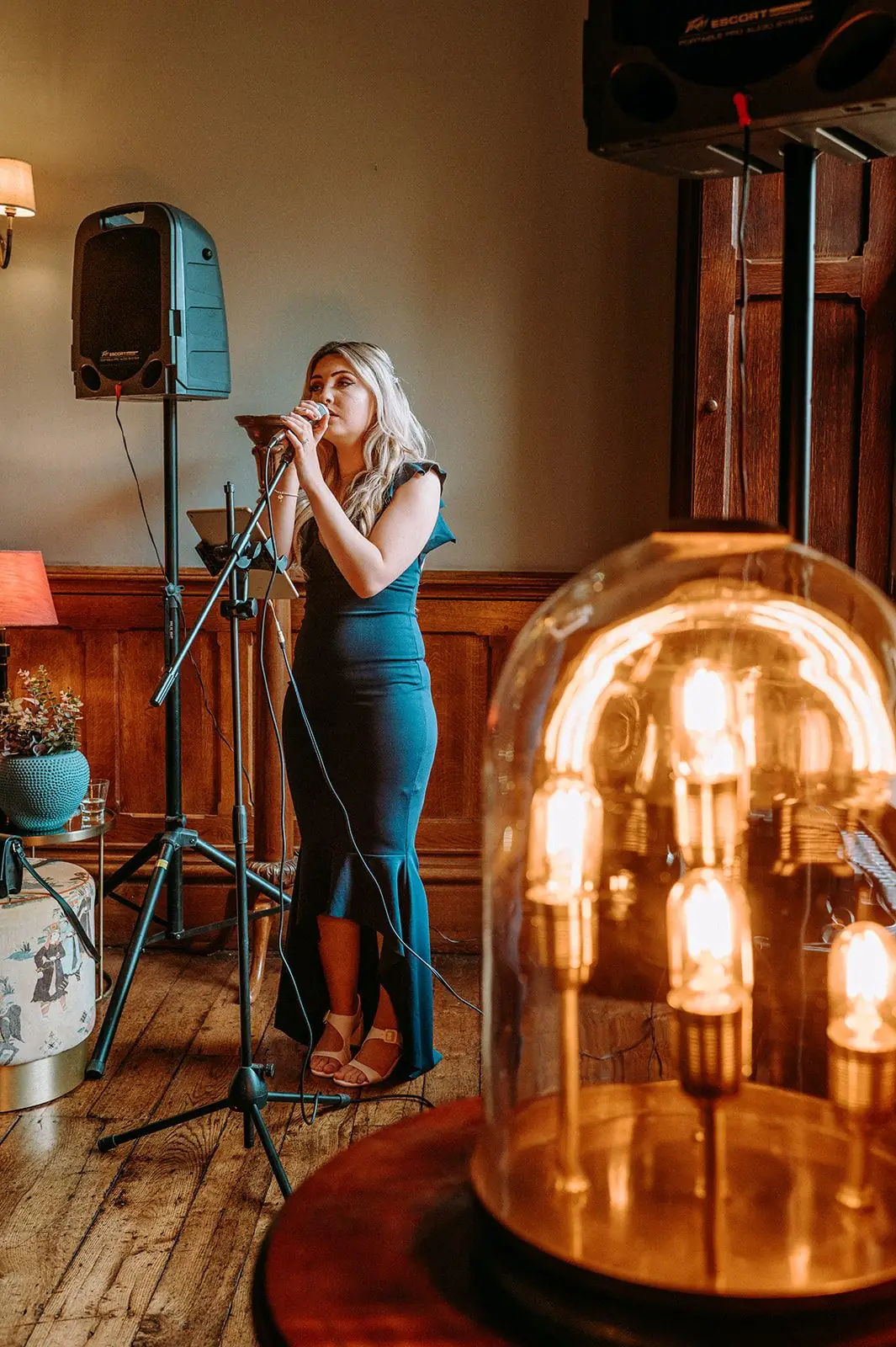 Jenny Jones performing live at a pub event